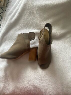 New Look Taupe Suede Open-Toe Slingback Block Heel Mules